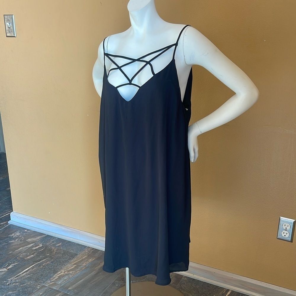 NWT Women’s Charlotte Russe Black Strappy dress Size 1X